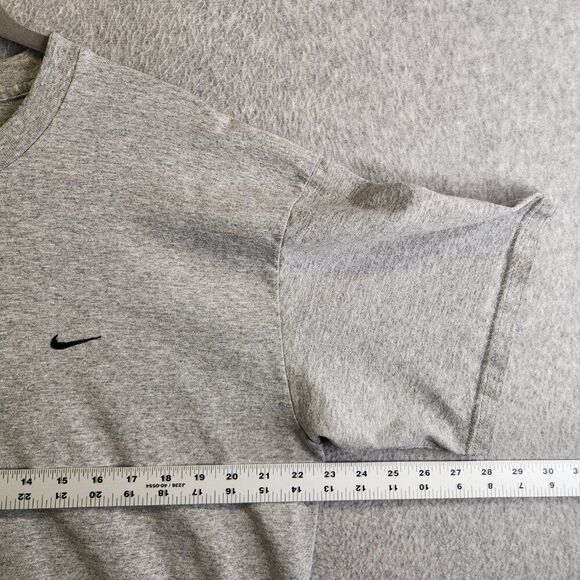Nike Shirt Mens L Gray Vintage Y2K Silver Tag Left Swoosh Crewneck Tee Vtg - Picture 9 of 12